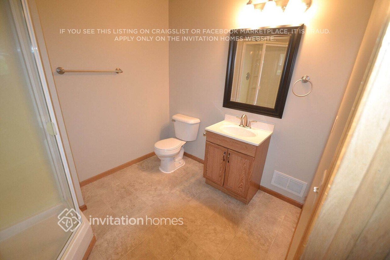 Foto del edificio - 13240 181st Ln NW