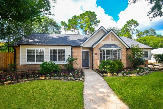 Building Photo - 1006 White Sands Rd