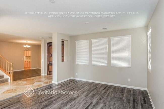 Building Photo - 686 Kew Gardens Dr