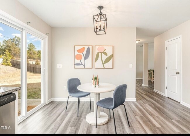 Building Photo - 2815 E Brookwood Ct