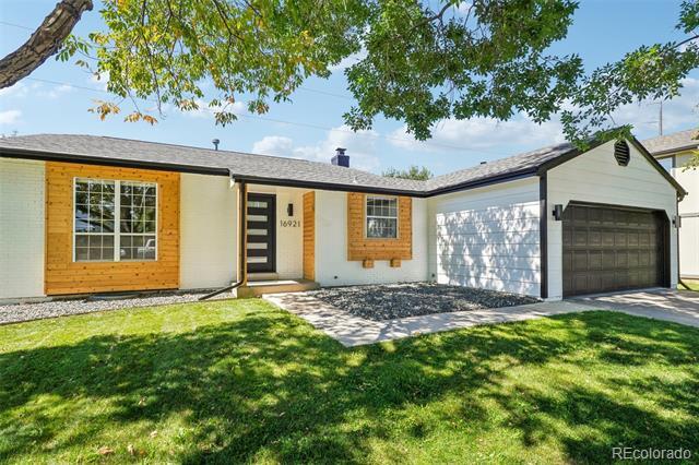 Foto del edificio - 16921 E Progress Cir N