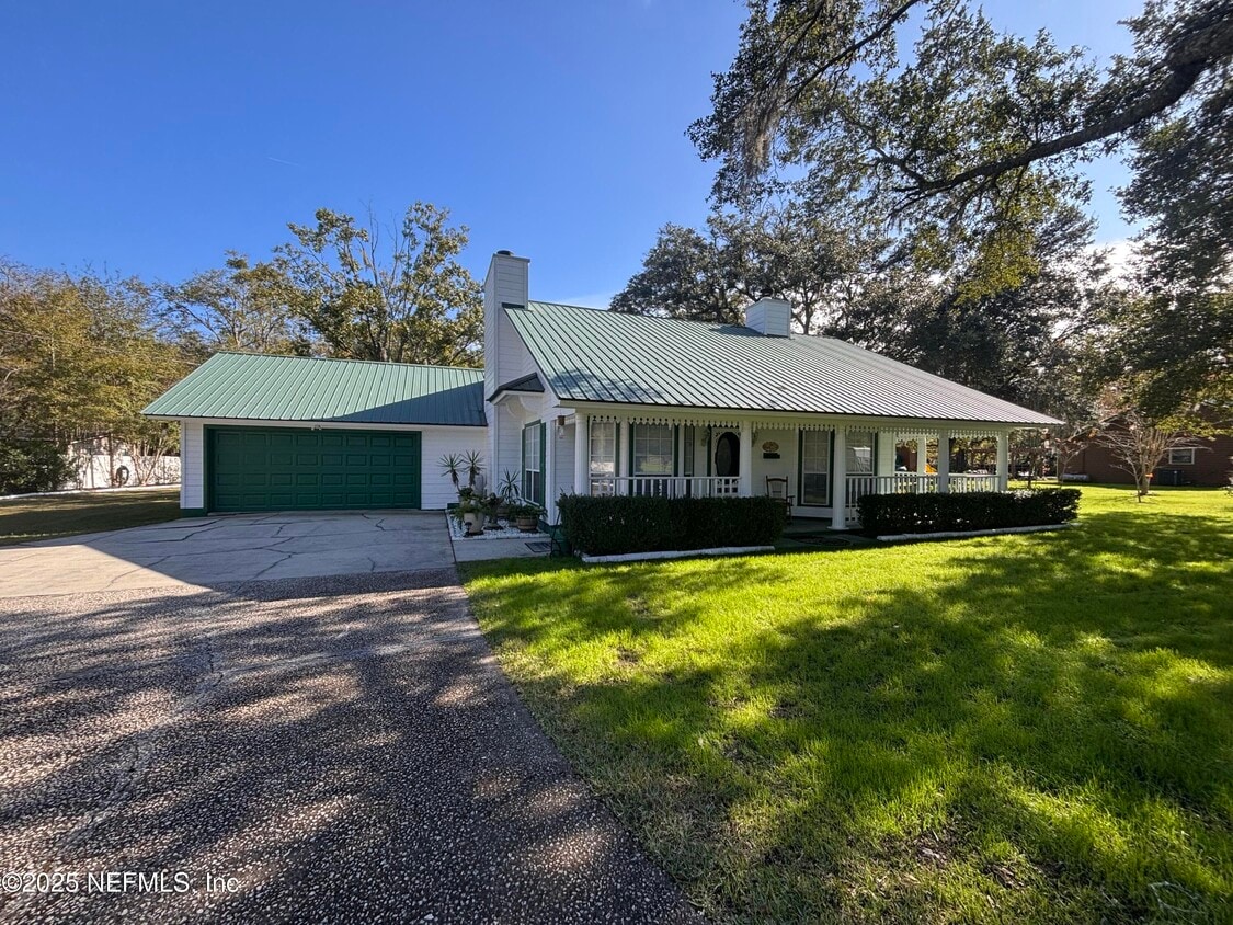 Foto principal - 15813 Butch Baine Dr