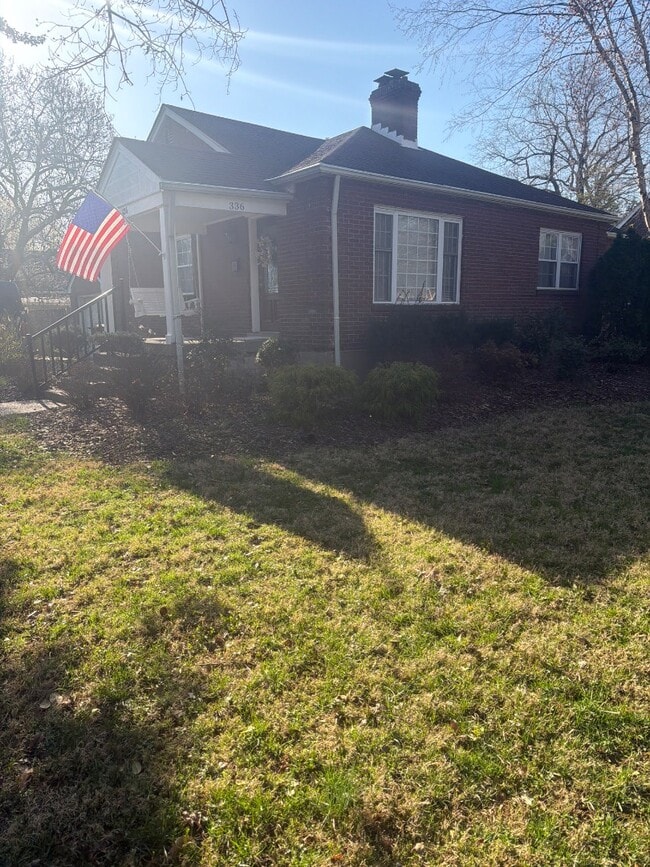 Building Photo - 336 Monohan Dr