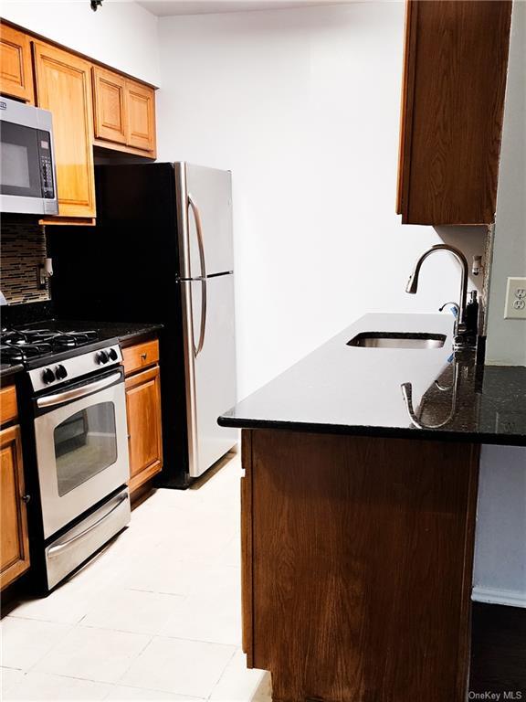 Foto del edificio - 1275 Grant Ave