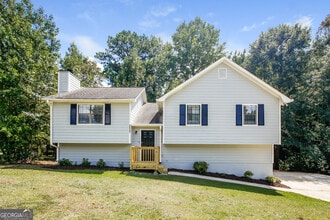 Building Photo - 2212 Cedar Creek Ln