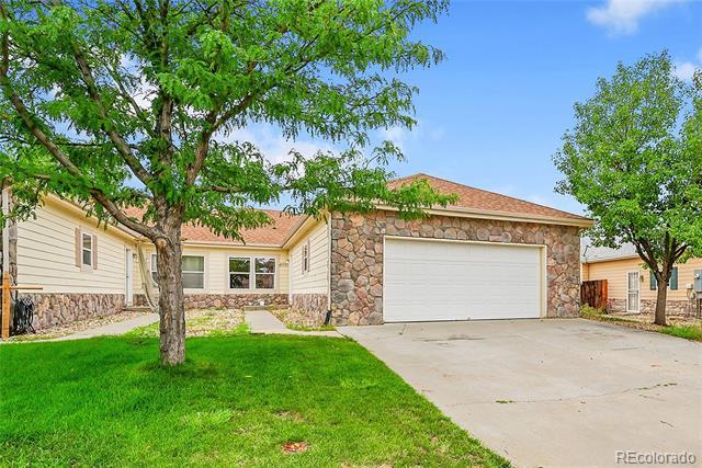 Primary Photo - 2493 Carriage Dr