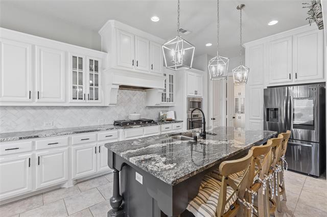 Building Photo - 6317 Savannah Oak Trail