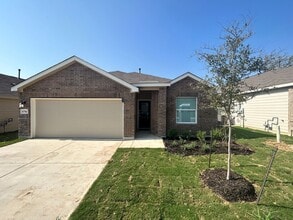 Building Photo - 14706 Somerset Ml