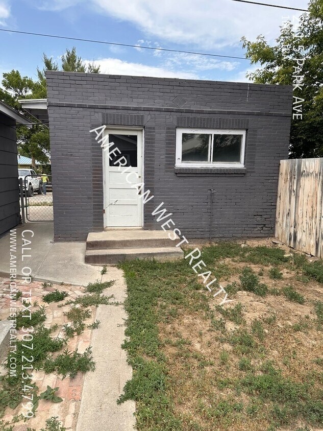 Foto principal - 241.5 Park Ave