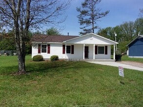 Building Photo - 1038 Southland Dr