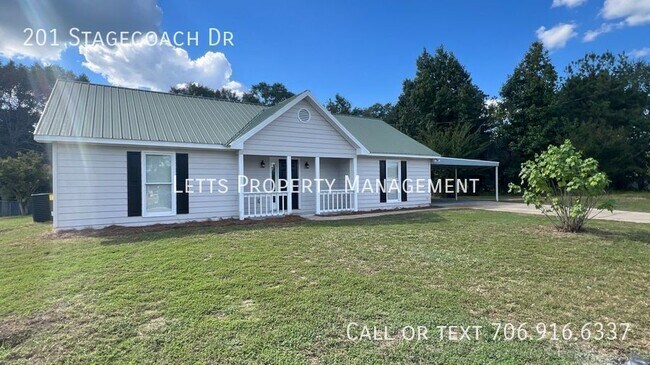 Building Photo - Newly remodeled home in desirable Phenix City