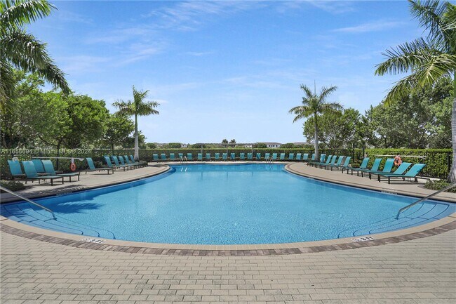 Foto del edificio - 10968 SW 235TH LN