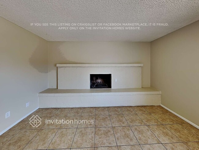 Foto del edificio - 4630 W Marshall Ave