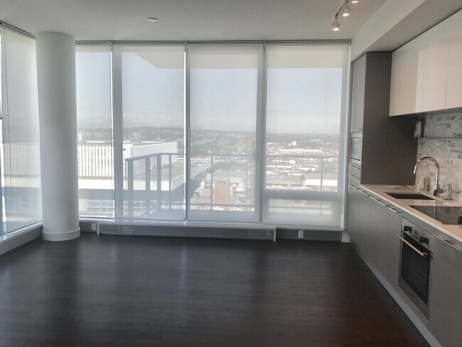 Photo du bâtiment - 8131 Nunavut Ln