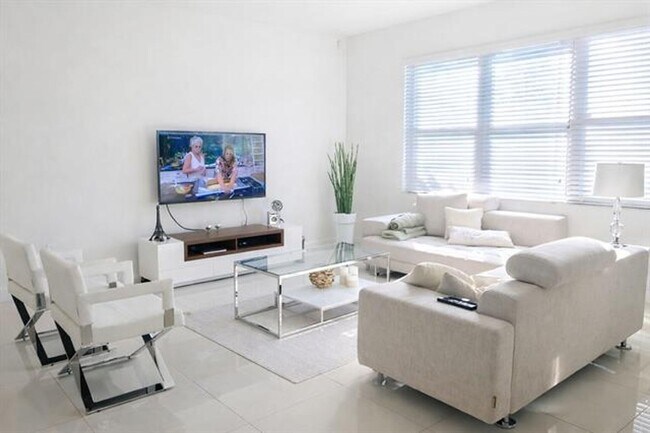 Foto del edificio - 19105 NE 8th Ct