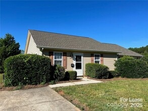 Building Photo - 131 McKendree Rd