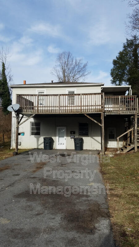 Primary Photo - 239 Hargrove St