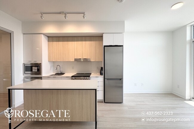 Building Photo - Bright 2-Bedroom Condo in Mississauga – 70...