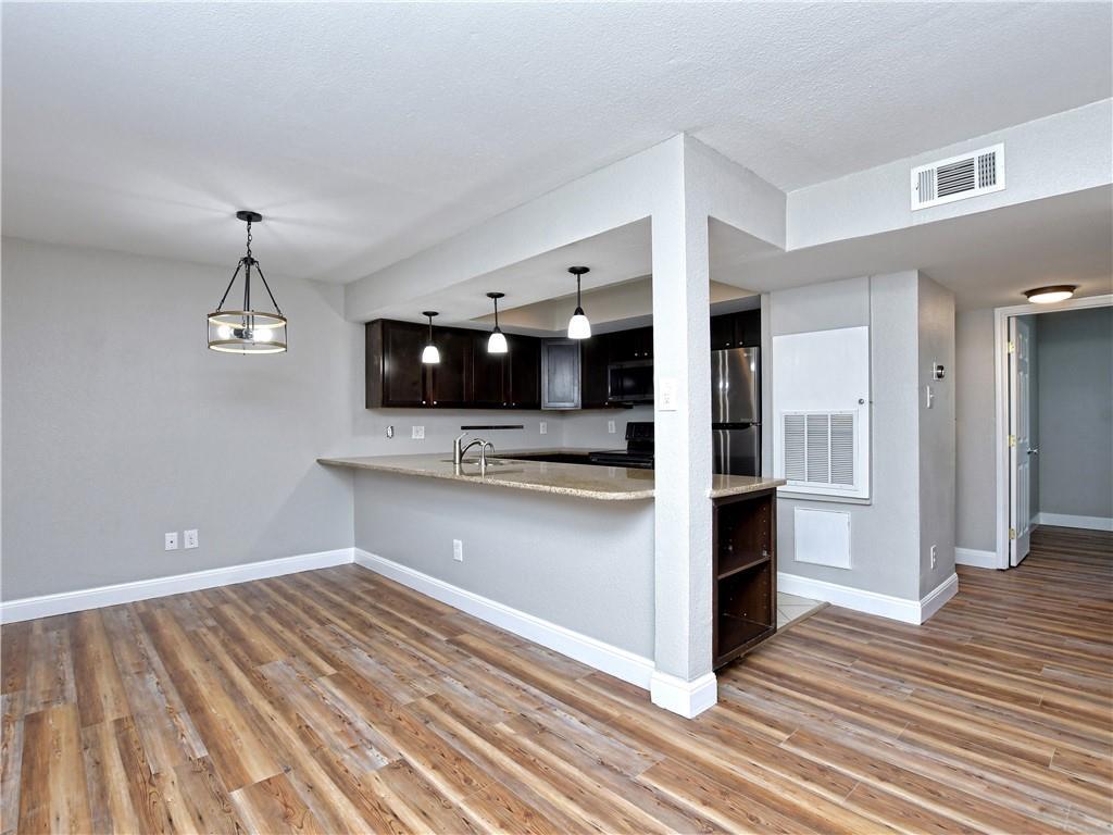Primary Photo - 2450 Ashdale Dr