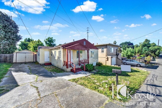 Building Photo - 412 Home Acres Ave