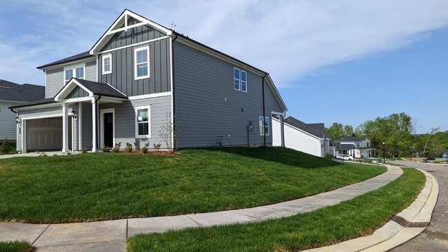 Photo - 1411 Alabaster Ln House