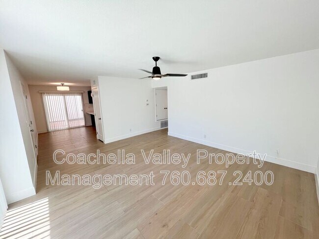 Building Photo - 73525 Shadow Mountain Dr
