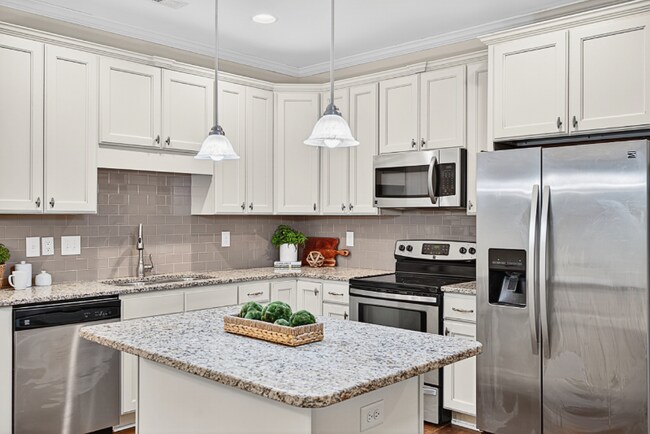 Building Photo - 4416 Nicolas Pl