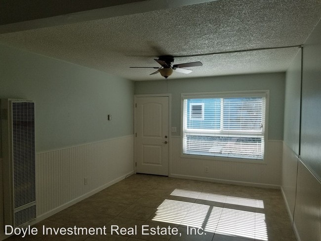 Building Photo - 4470-4482 Bond St