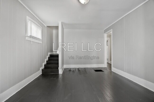 Building Photo - 131 N 39th St