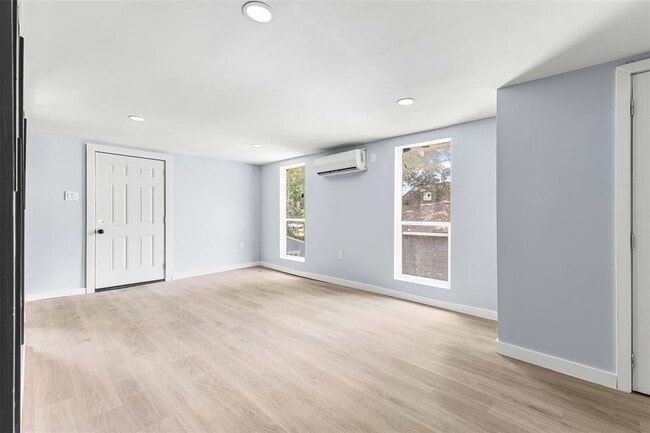 Building Photo - 7032 Avenue P