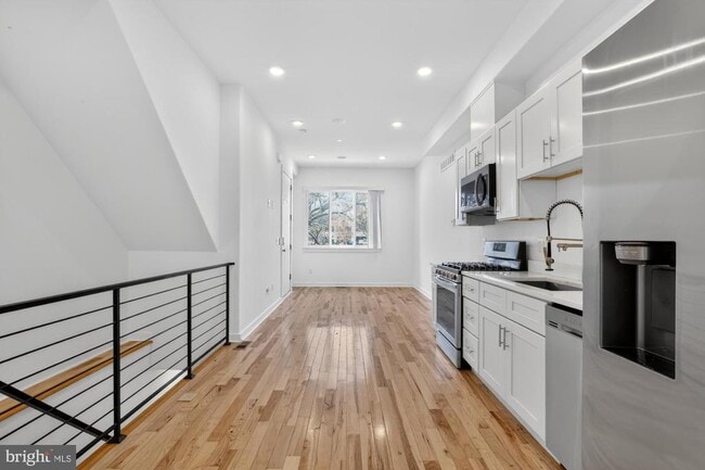 Foto del edificio - 1445 S 32nd St