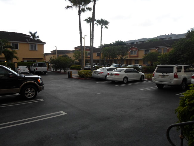 Foto del edificio - 8320 NW 10th St