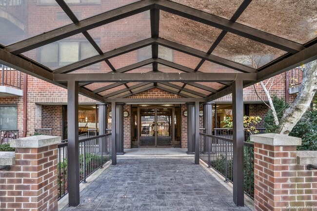 Foto del edificio - 66 Crisfield St