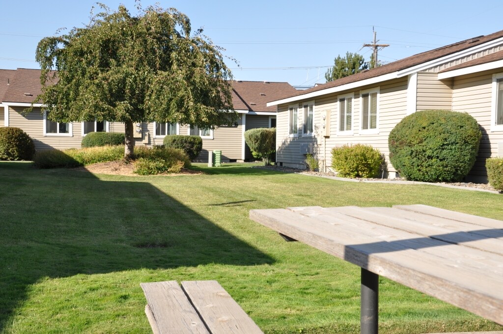 Foto principal - Clover Glen Apartments