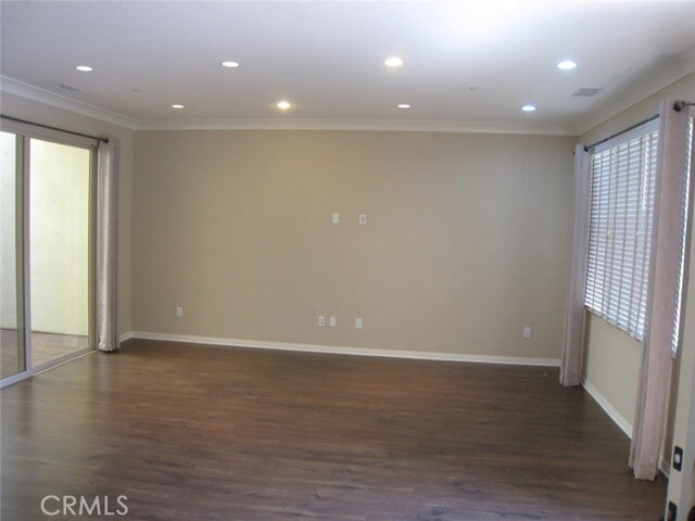 Building Photo - 235 Kempton