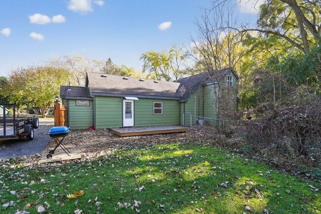 Foto del edificio - 1036 Guerin Rd