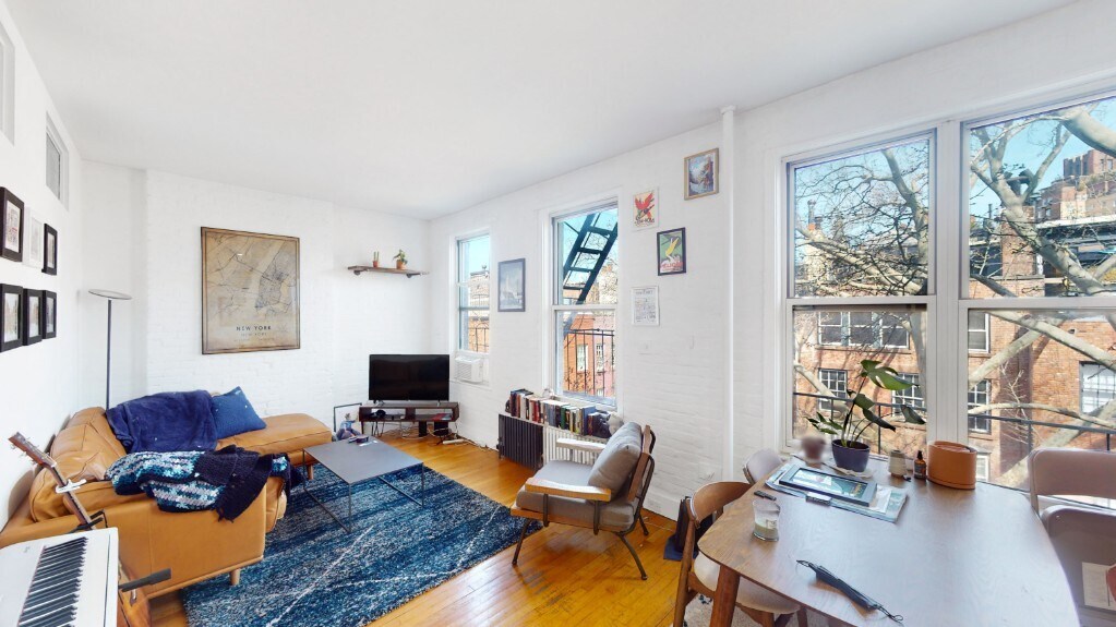 81 Perry St Unit 4B, New York, NY 10014 Apartment for Rent in New