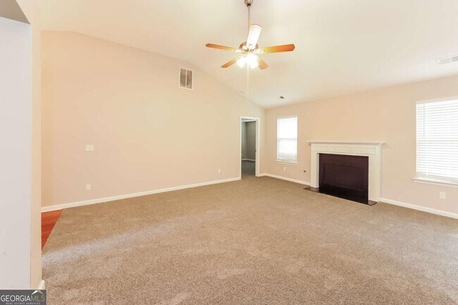 Building Photo - 246 Augusta Woods Dr