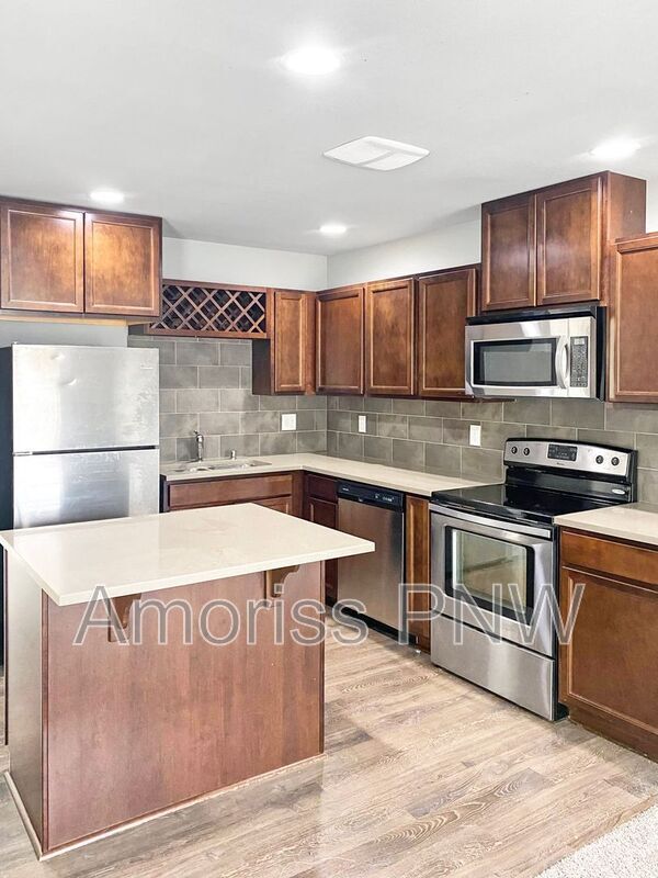 Foto del edificio - 1215 S 15th St