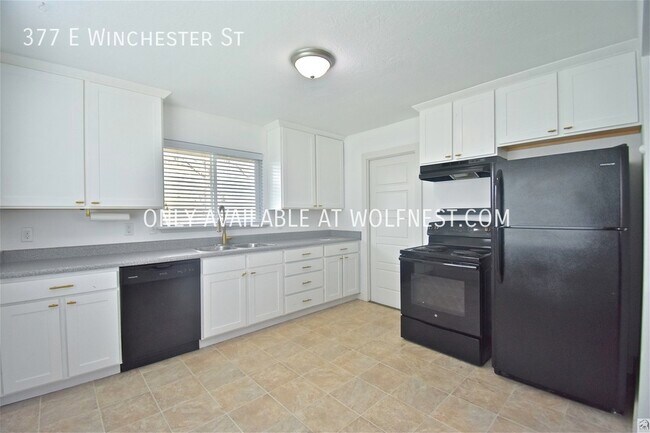 Building Photo - Lovely 5 Bed Murray Home! No Deposit Option!