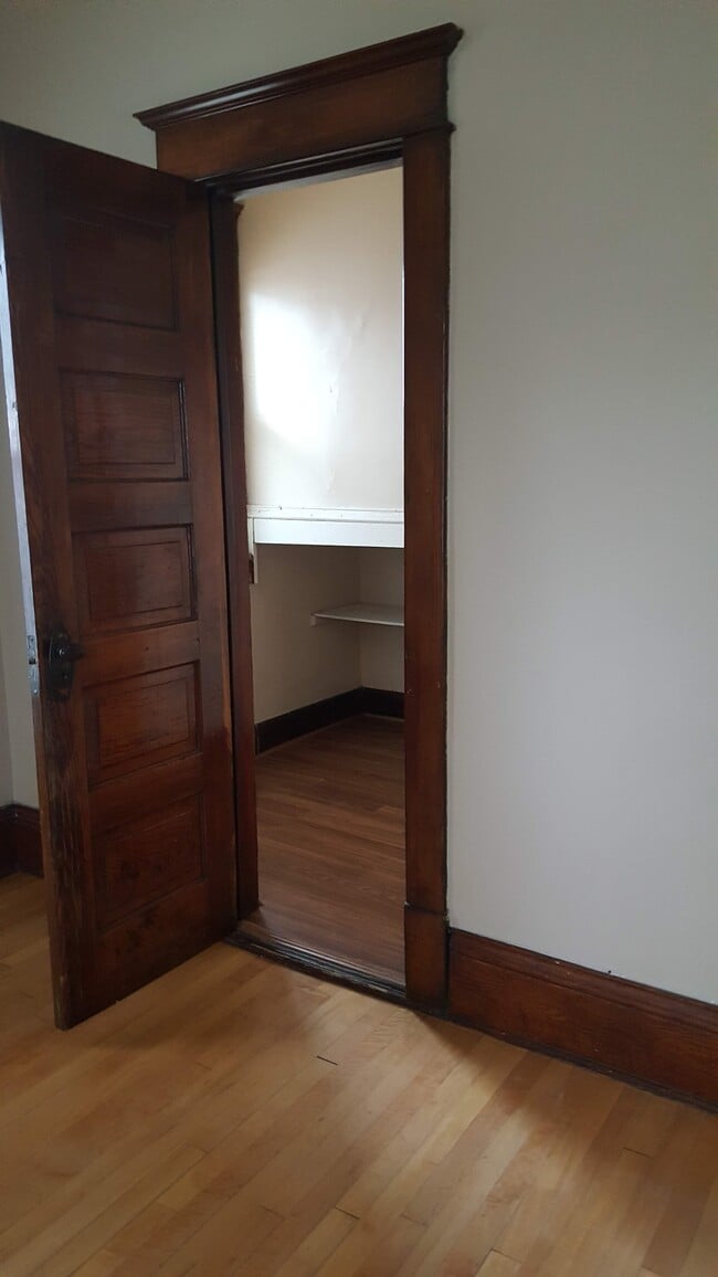 Bedroom 2 walk in closet - 2217 Jackson St NE