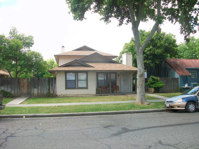 Primary Photo - 252 W 19th St