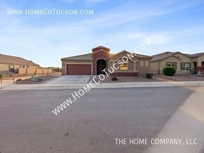 Building Photo - 9915 N Cardon Grande Trail