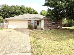 Building Photo - 10825 Snow Pea Dr