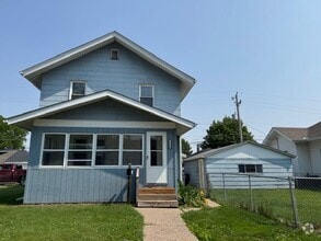 Building Photo - 1122 E Colorado St