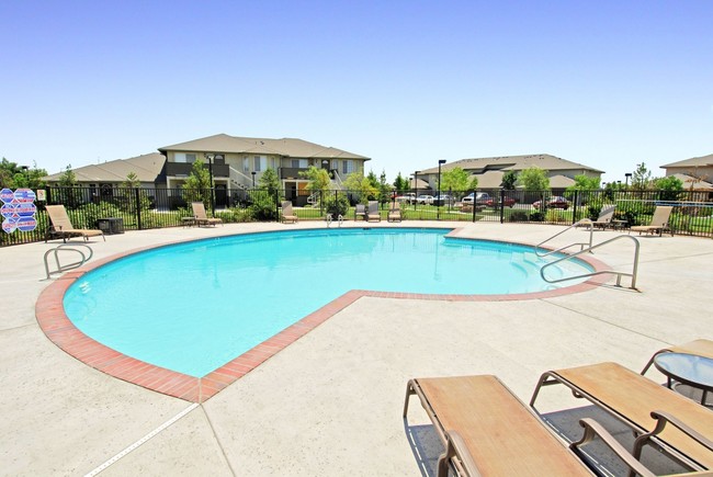 Coventry Cove Apartments - Clovis, CA | Apartments.com