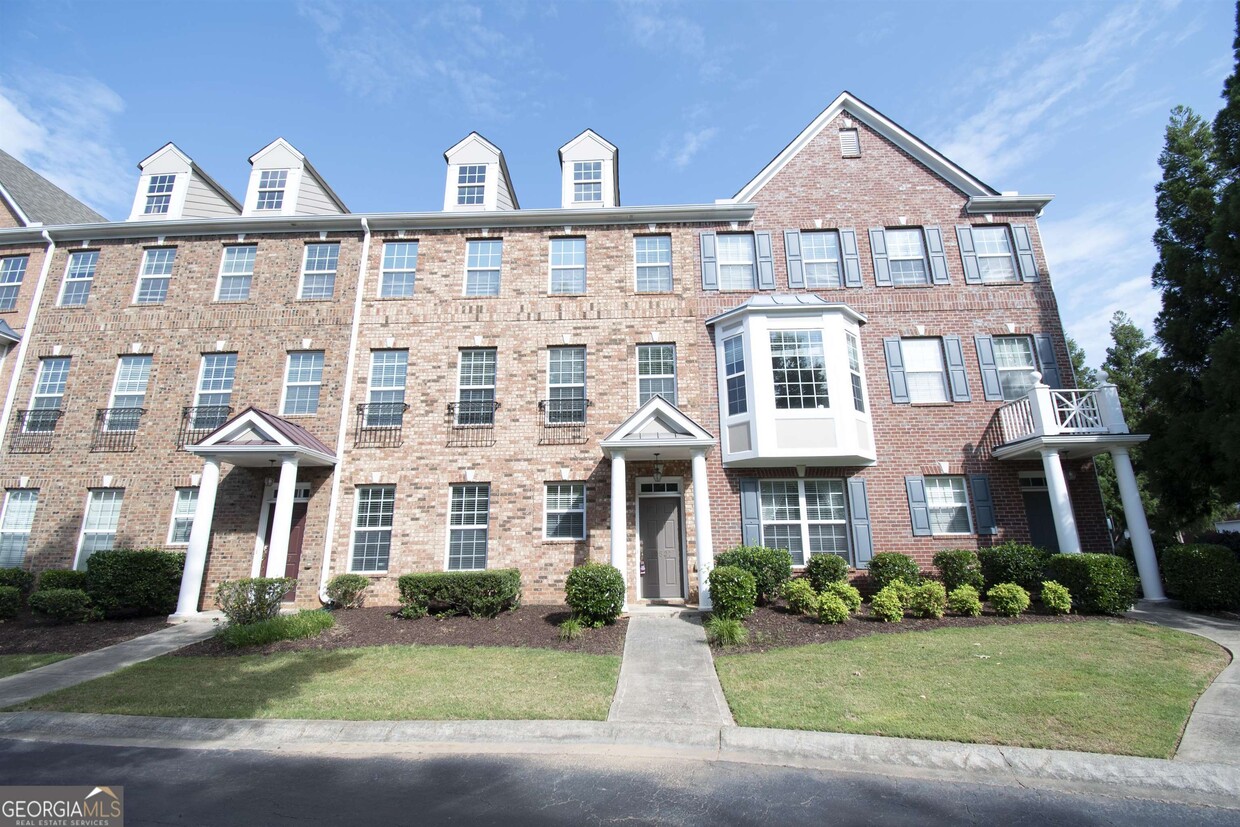 10527 Holliwell Ct, Duluth, GA 30097 Room for Rent in Duluth, GA