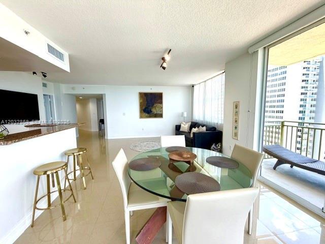 Building Photo - 2080 S Ocean Dr