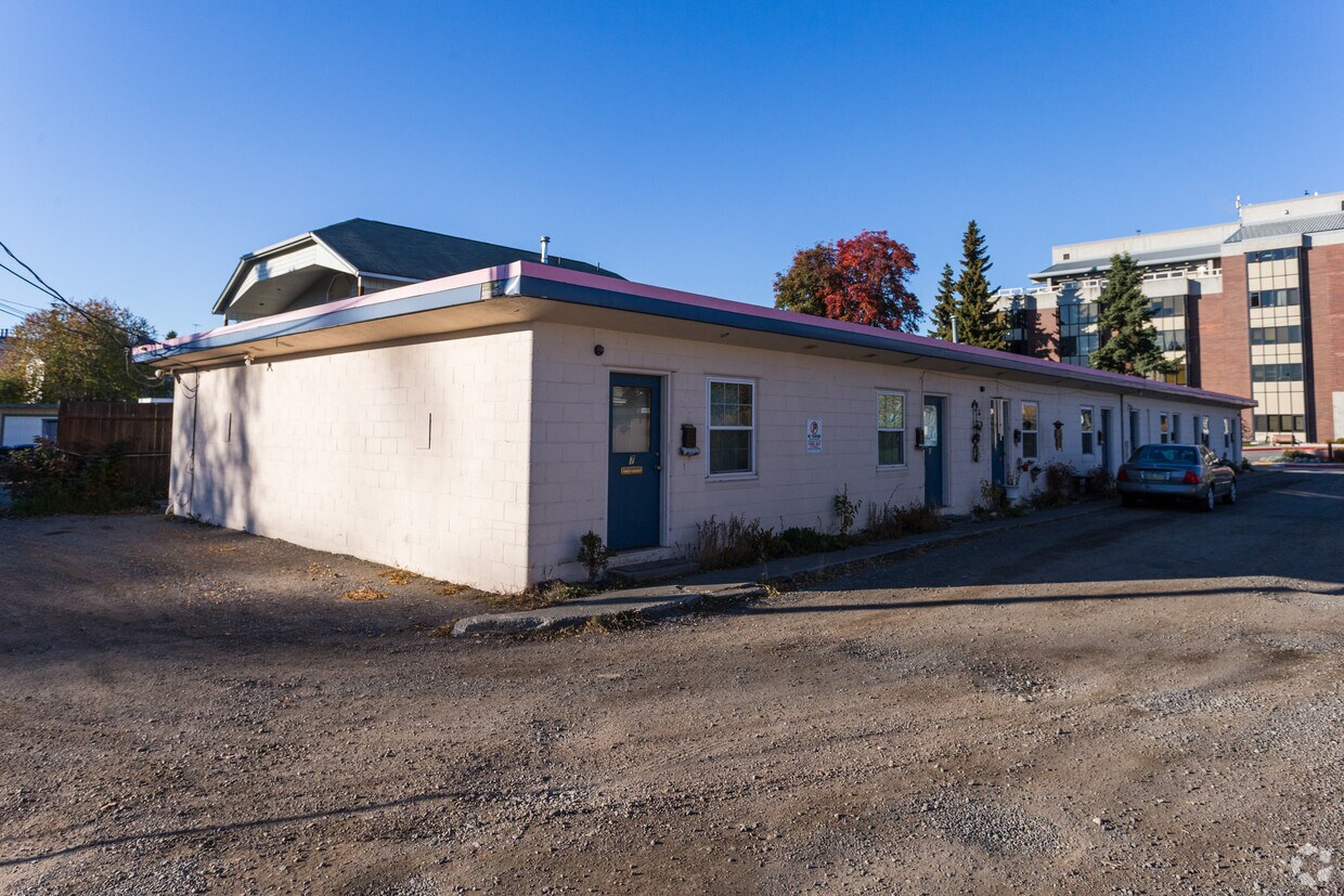 Foto del edificio - 926 W 11th Ave