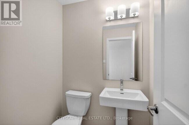 Building Photo - 544 Promontory Pl